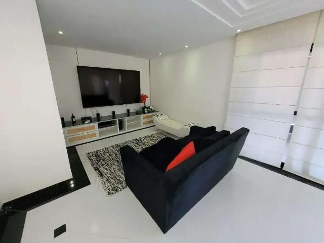 Apartamento para Venda em Guarujá/SP Pitangueiras 3 Quartos