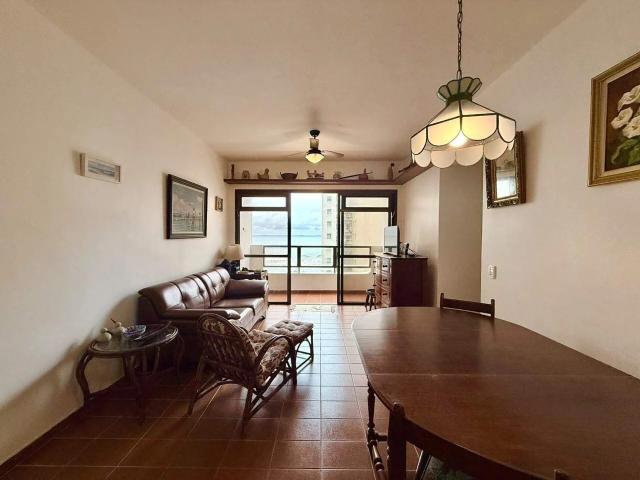 Apartamento para Venda em Guarujá/SP Pitangueiras 3 Quartos
