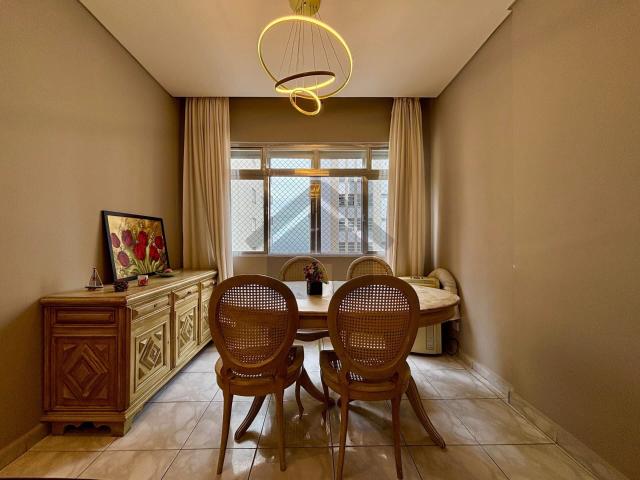 Apartamento para Venda em Guarujá/SP Pitangueiras 3 Quartos
