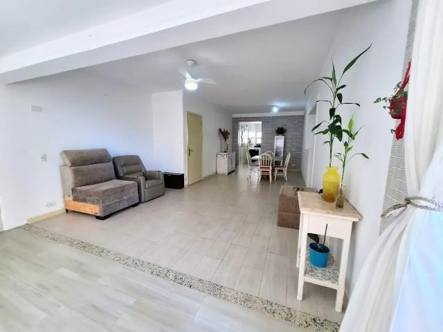 Apartamento para Venda em Guarujá/SP Pitangueiras 3 Quartos