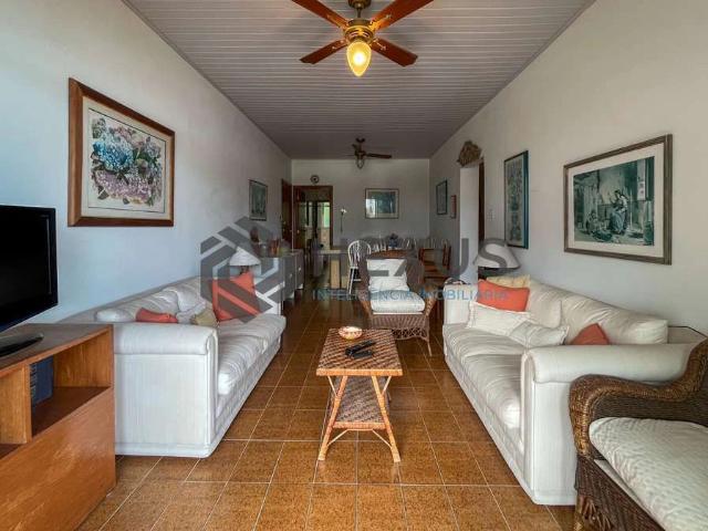 Apartamento para Venda em Guarujá/SP Pitangueiras 3 Quartos