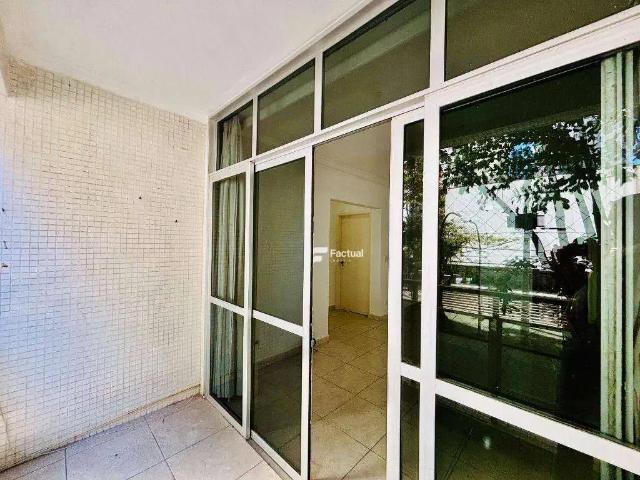 Apartamento para Venda em Guarujá/SP Pitangueiras 2 Quartos