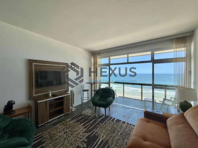 Apartamento para Venda em Guarujá/SP Pitangueiras 4 Quartos