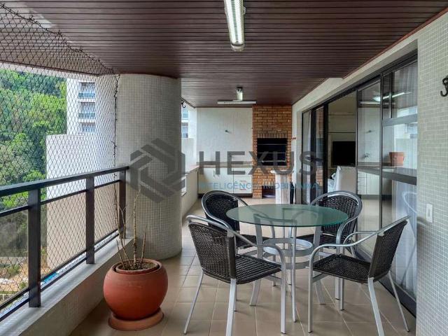 Apartamento para Venda em Guarujá/SP Pitangueiras 4 Quartos