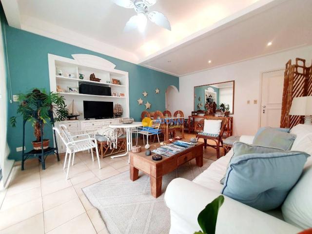 Apartamento para Venda em Guarujá/SP Pitangueiras 4 Quartos