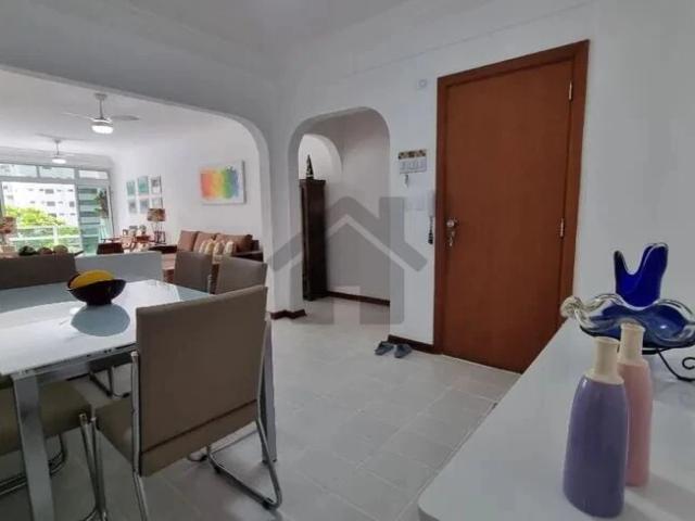 Apartamento para Venda em Guarujá/SP Pitangueiras 4 Quartos