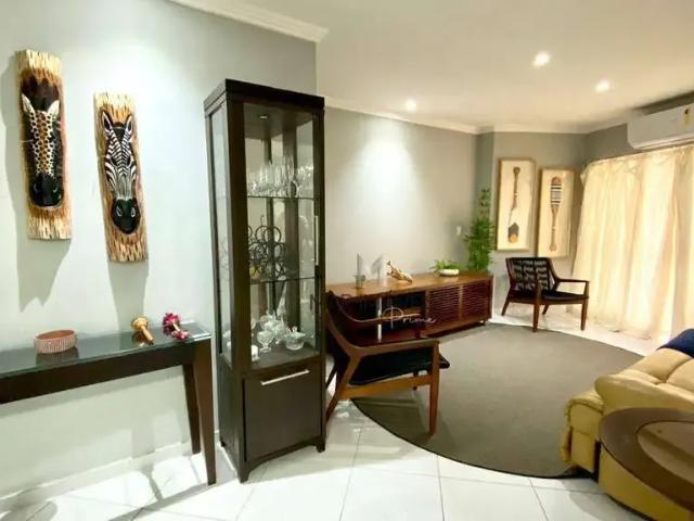 Apartamento para Venda em Guarujá/SP Pitangueiras 4 Quartos