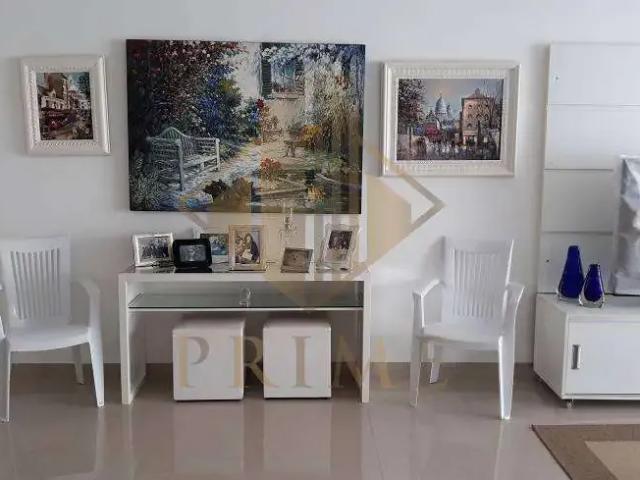Apartamento para Venda em Guarujá/SP Pitangueiras 4 Quartos