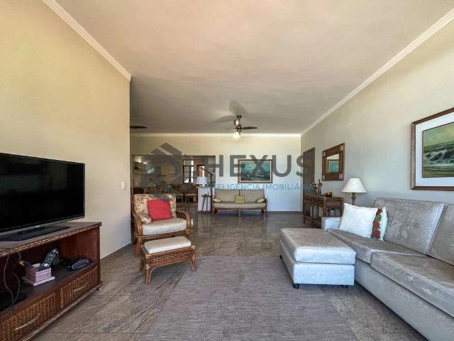 Apartamento para Venda em Guarujá/SP Pitangueiras 4 Quartos