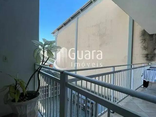 Apartamento para Venda em Guaramirim/SC Centro 3 Quartos
