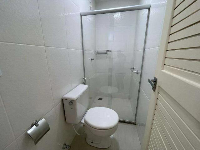 Apartamento para Venda em Guarapari/ES Centro 4 Quartos