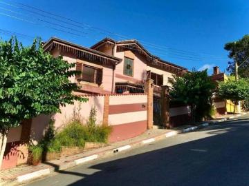 Guararema, São Paulo - Garagem