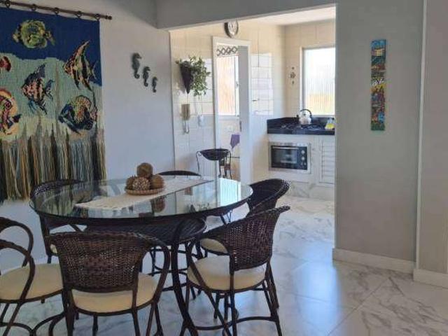 Apartamento para Venda em Guaratuba/PR Centro 4 Quartos