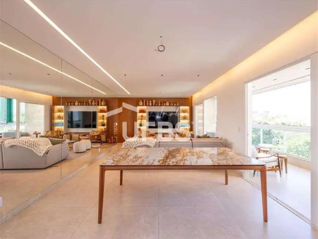 Apartamento para Venda em Goiânia/GO Jardim Goiás 4 Quartos