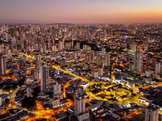 Apartamento para Venda em Goiânia/GO Setor Aeroporto 3 Quartos