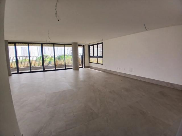 Apartamento para Venda em Goiânia/GO Setor Bueno 4 Quartos