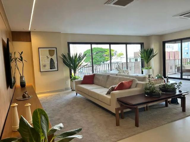 Apartamento para Venda em Goiânia/GO Setor Bueno 4 Quartos