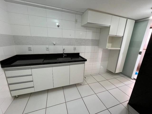 Apartamento para Venda em Goiânia/GO Setor Leste Universitário 3 Quartos