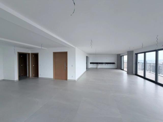 Apartamento para Venda em Goiânia/GO Setor Oeste 4 Quartos