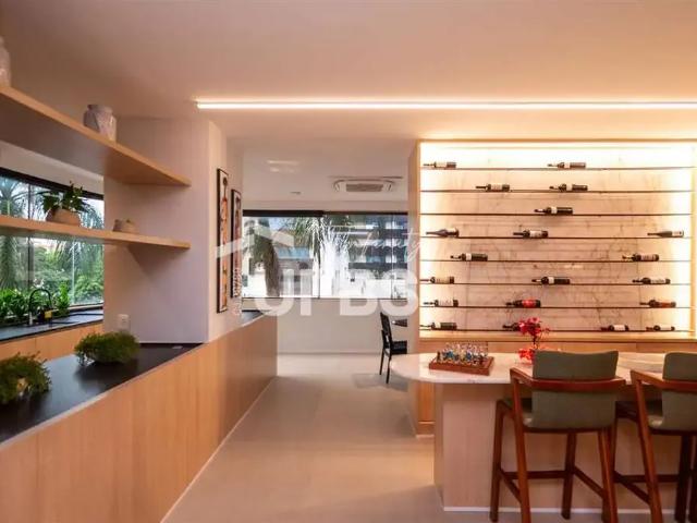 Apartamento para Venda em Goiânia/GO Setor Oeste 4 Quartos