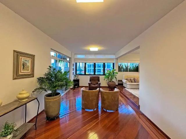Apartamento para Venda em Goiânia/GO Setor Oeste 5 Quartos