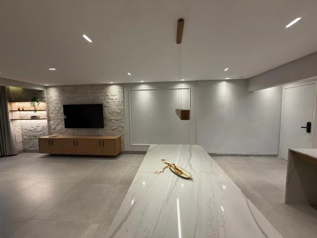 Apartamento para Venda em Goiânia/GO Setor Oeste 3 Quartos