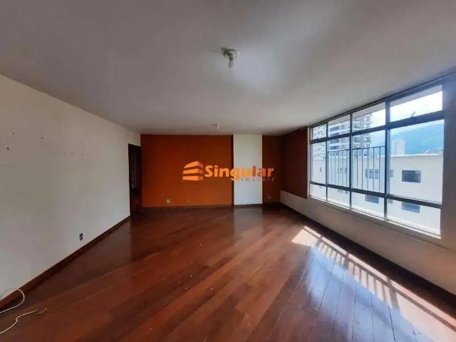 Apartamento para Venda em Governador Valadares/MG Centro 4 Quartos