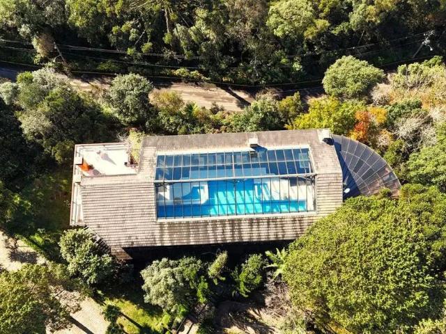 Apartamento para Venda em Gramado/RS Vila Suiça 2 Quartos