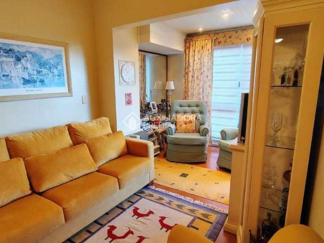 Apartamento para Venda em Gramado/RS Centro 1 Quartos