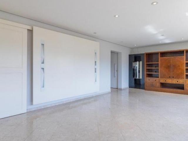 Apartamento para venda em Higienópolis com 3 quartos, sendo 1 suíte, 180m²
