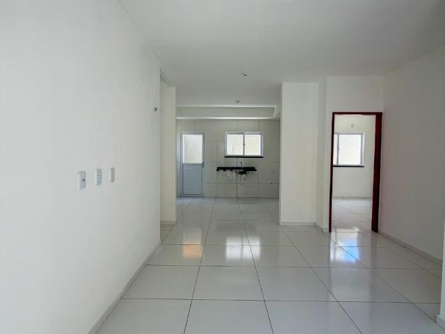 Apartamento para Venda em Itaitinga/CE Ponta da Serra 2 Quartos