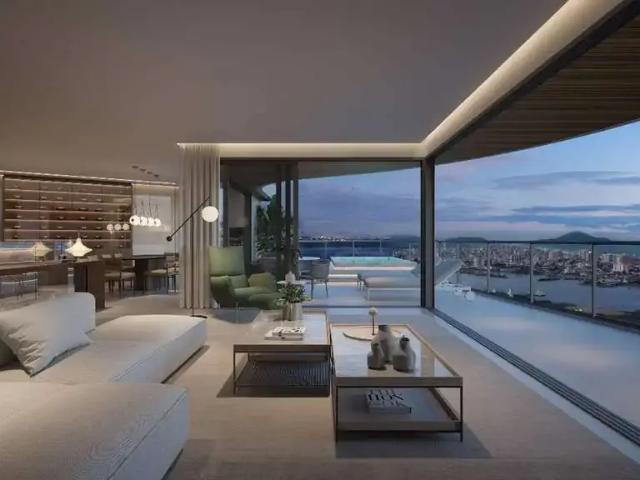 Apartamento para Venda em Itajaí/SC Fazenda 4 Quartos