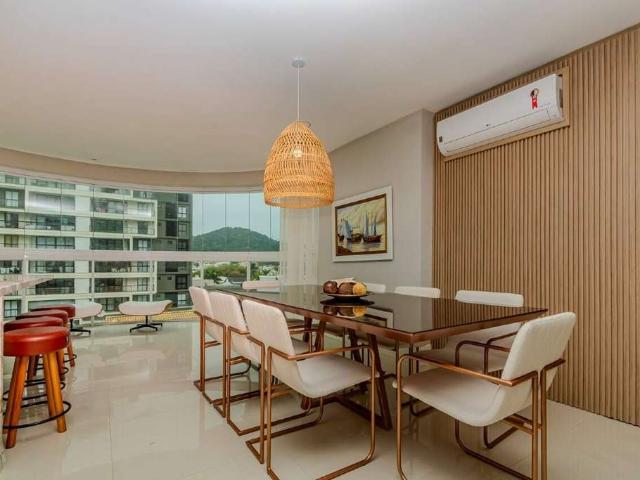 Apartamento para Venda em Itajaí/SC Praia Brava 3 Quartos