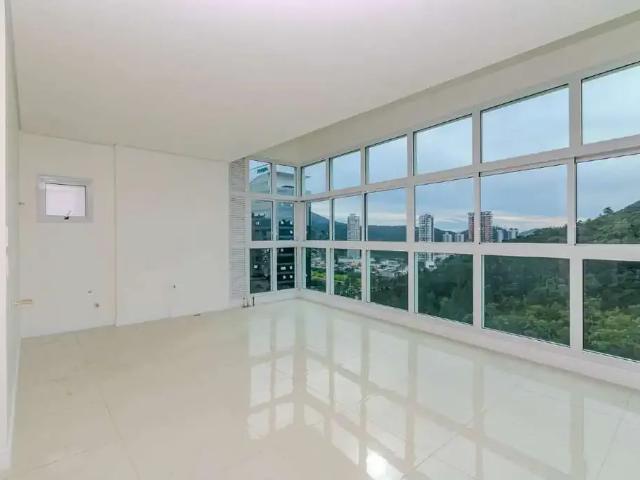 Apartamento para Venda em Itajaí/SC Praia Brava 3 Quartos