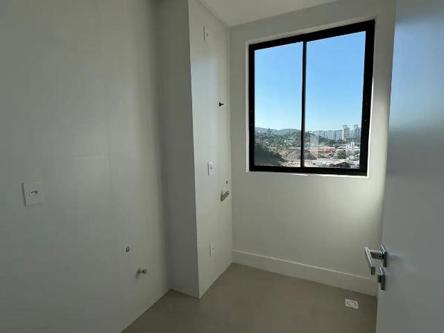 Apartamento para Venda em Itajaí/SC Praia Brava 3 Quartos