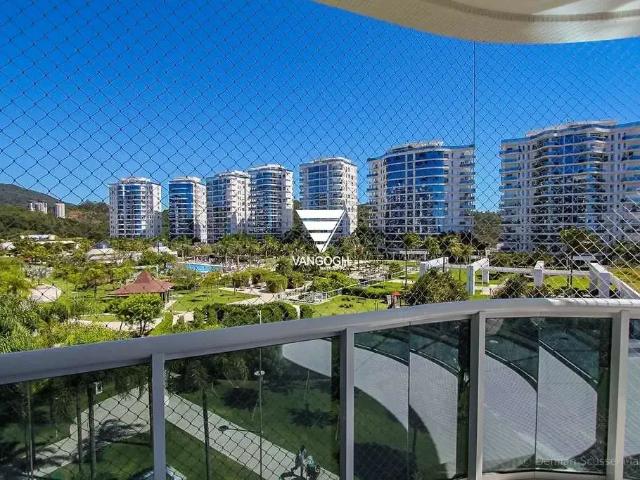 Apartamento para Venda em Itajaí/SC Praia Brava 4 Quartos