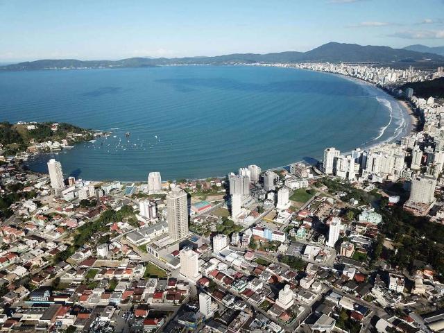 Apartamento para Venda em Itapema/SC Canto da Praia 3 Quartos