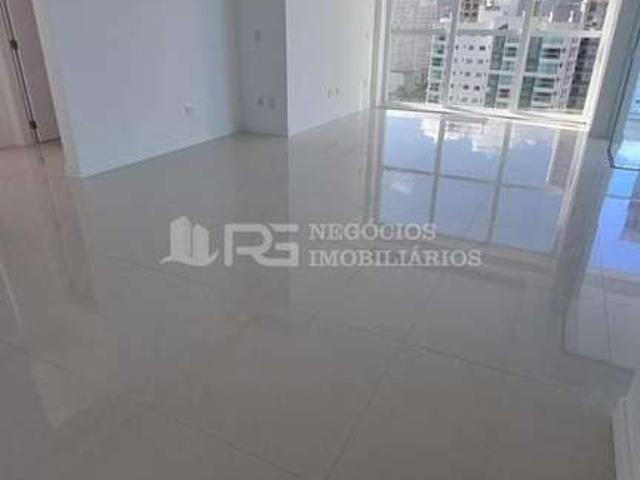 Apartamento para Venda em Itapema/SC Centro 3 Quartos