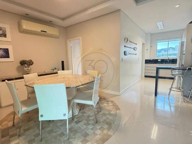 Apartamento para Venda em Itapema/SC Centro 3 Quartos