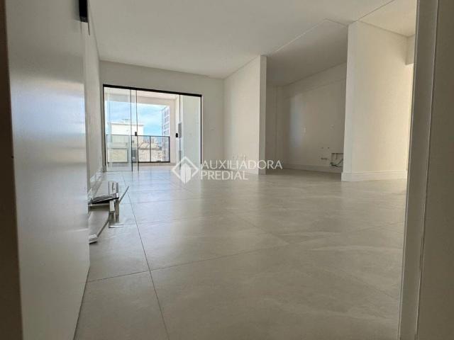 Apartamento para Venda em Itapema/SC Centro 3 Quartos