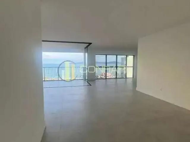 Apartamento para Venda em Itapema/SC Centro 4 Quartos
