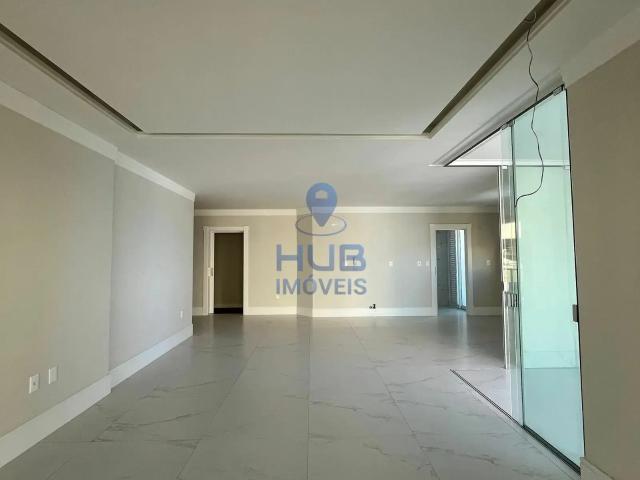 Apartamento para Venda em Itapema/SC Centro 4 Quartos