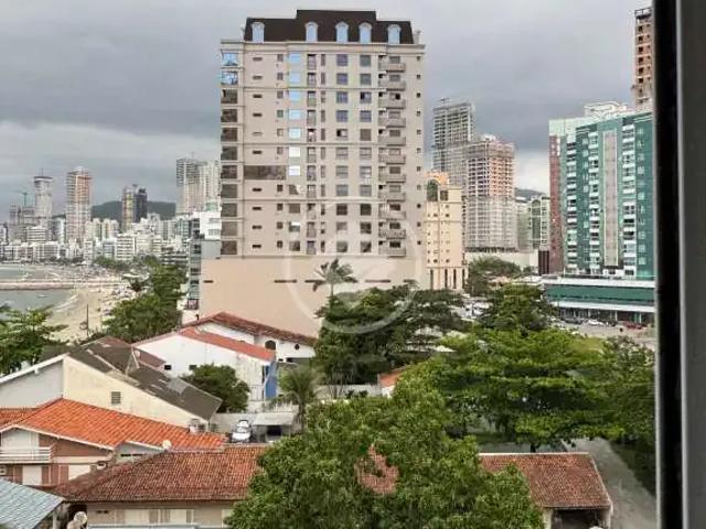 Apartamento para Venda em Itapema/SC Centro 4 Quartos