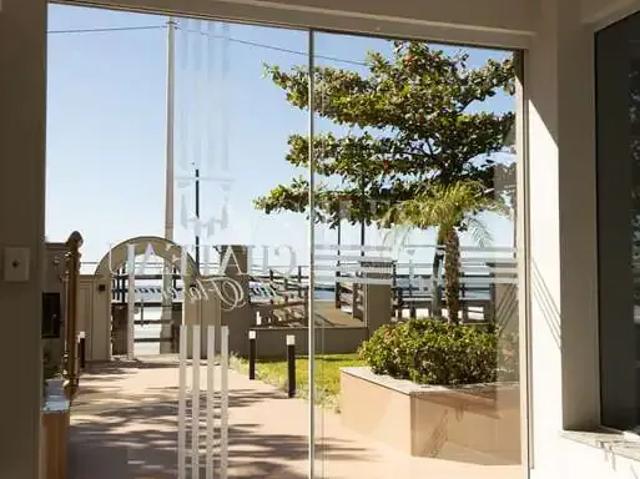 Apartamento para Venda em Itapema/SC Centro 4 Quartos