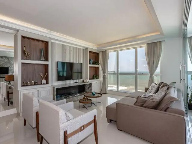 Apartamento para Venda em Itapema/SC Estreito 4 Quartos