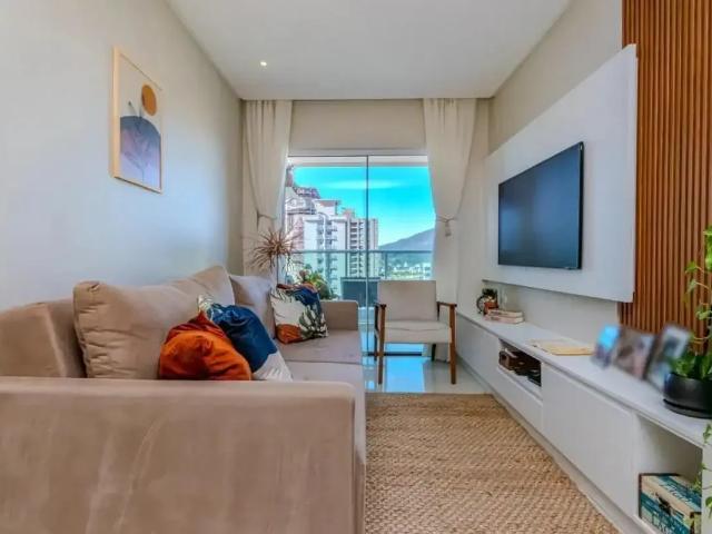Apartamento para Venda em Itapema/SC Meia Praia 2 Quartos
