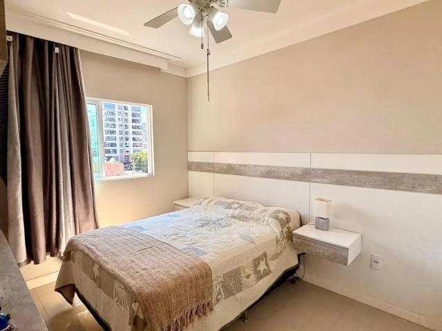 Apartamento para Venda em Itapema/SC Meia Praia 2 Quartos
