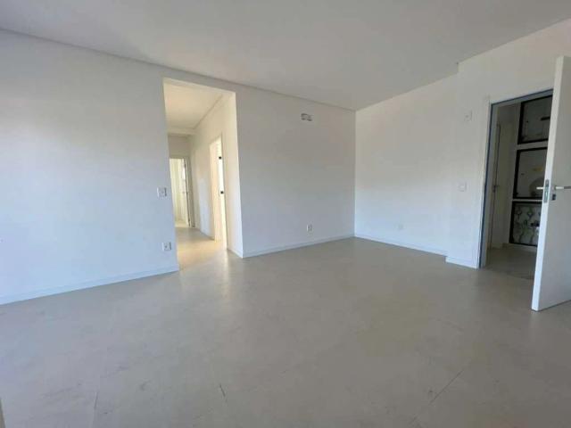 Apartamento para Venda em Itapema/SC Meia Praia 3 Quartos