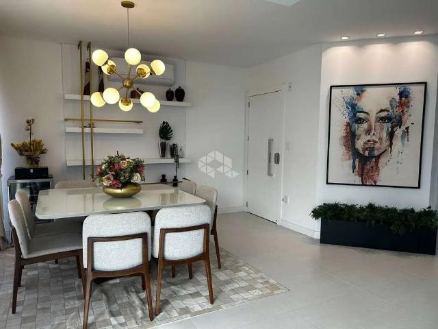 Apartamento para Venda em Itapema/SC Meia Praia 3 Quartos