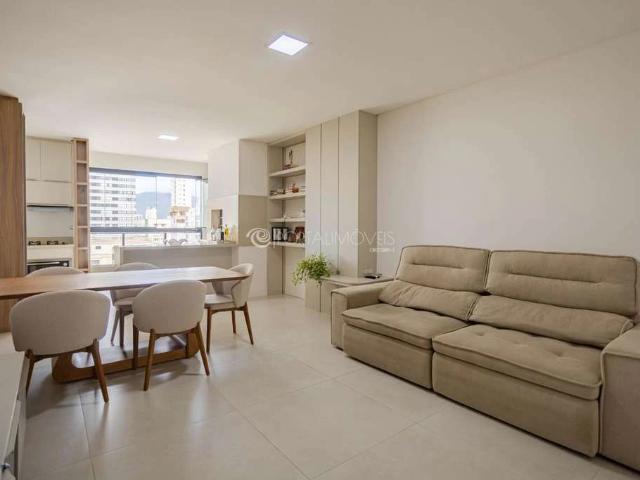 Apartamento para Venda em Itapema/SC Meia Praia 3 Quartos